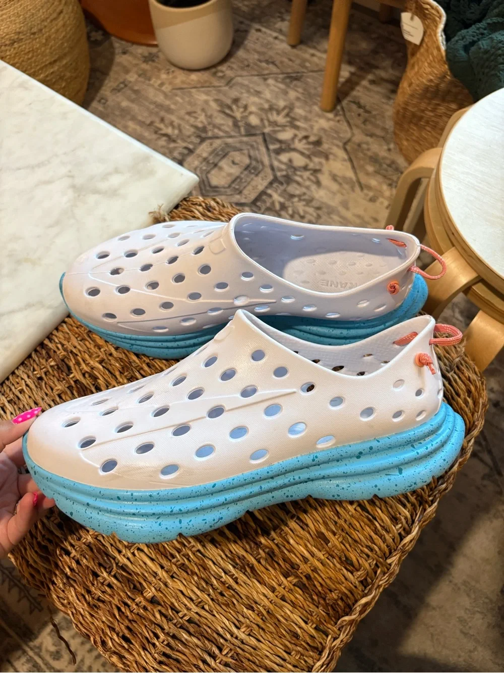 Kane footwear Revive Slip On Recovery Shoes size 12 blue white